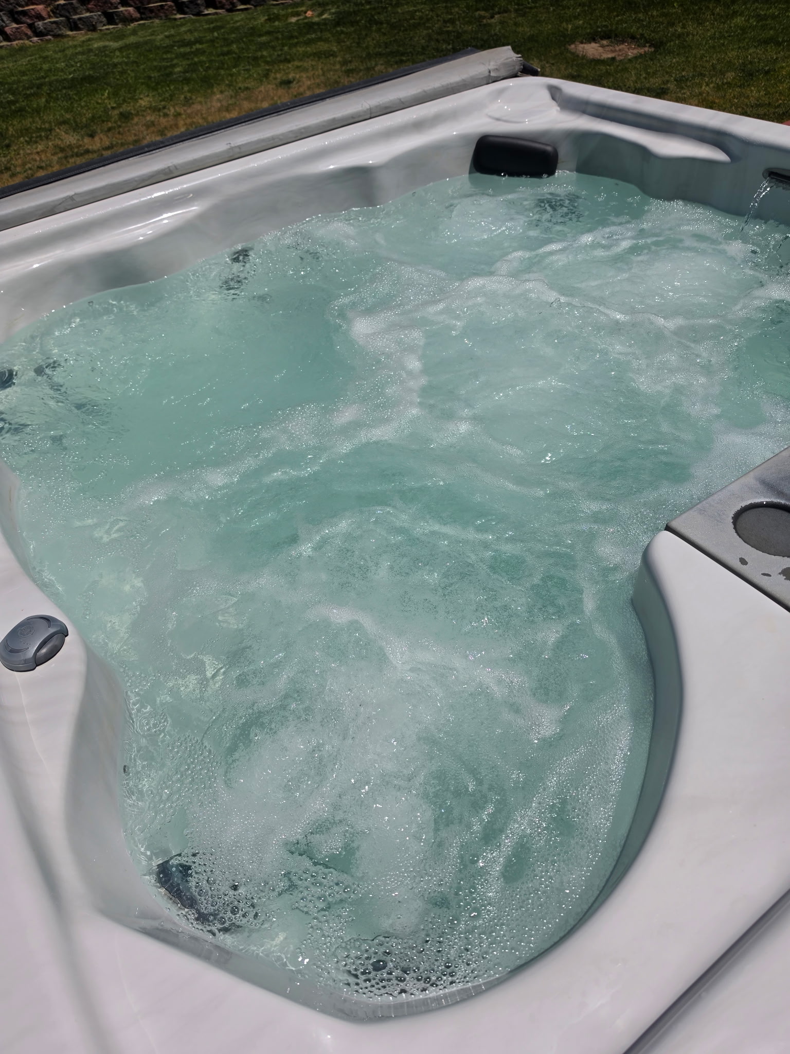 Crystal-clear, well-maintained hot tub.