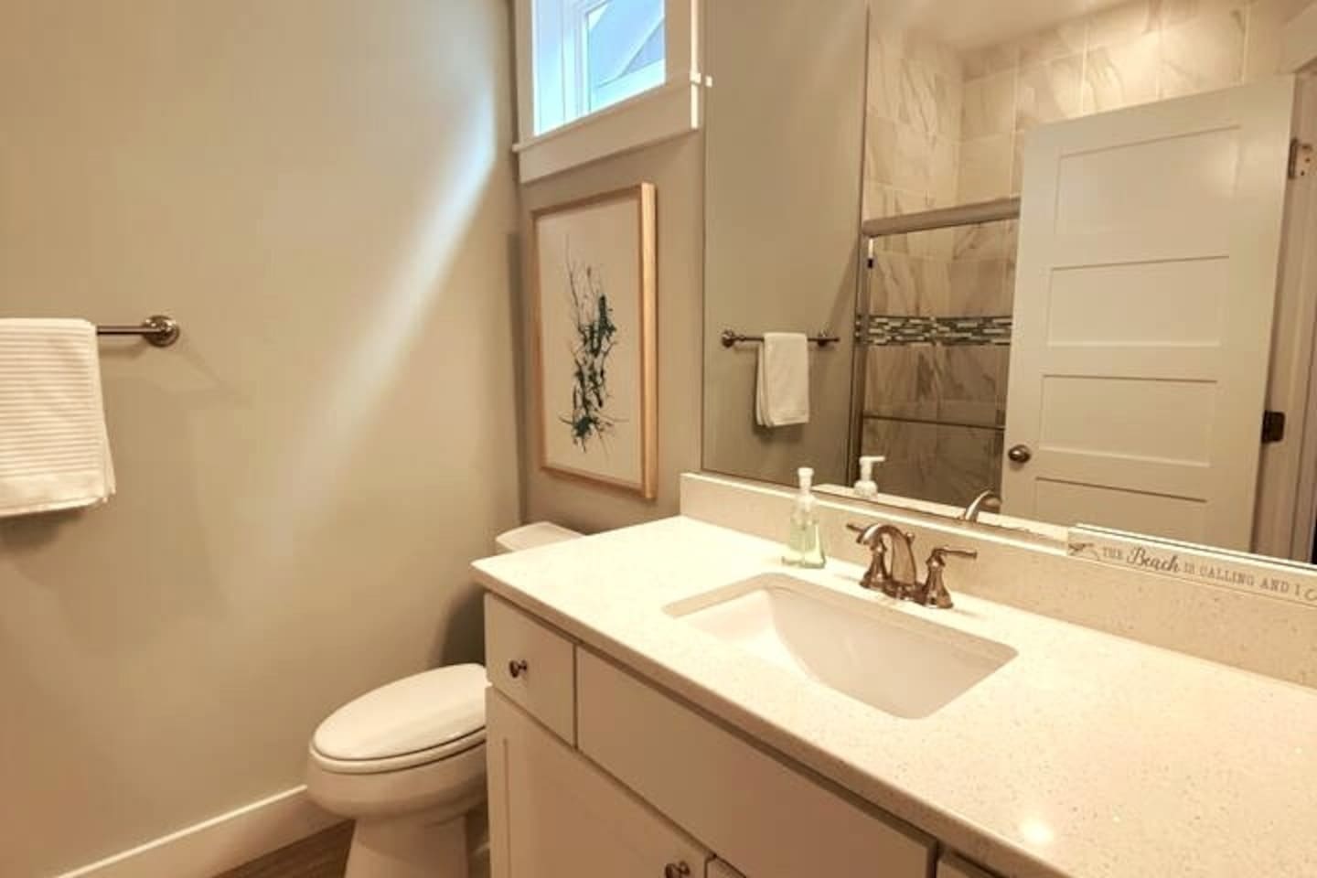 Private en suite bathroom