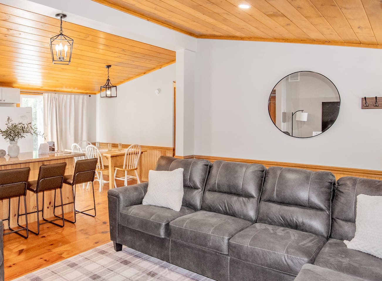 Welcome to our cozy North Conway home, Relax on the comfy sofa or hang outside near the firepit!