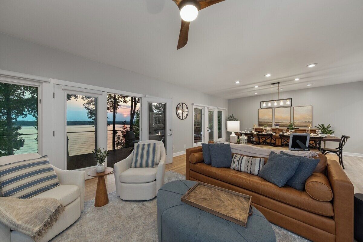 Bonus Sleeping Space, Queen Sofa Bed