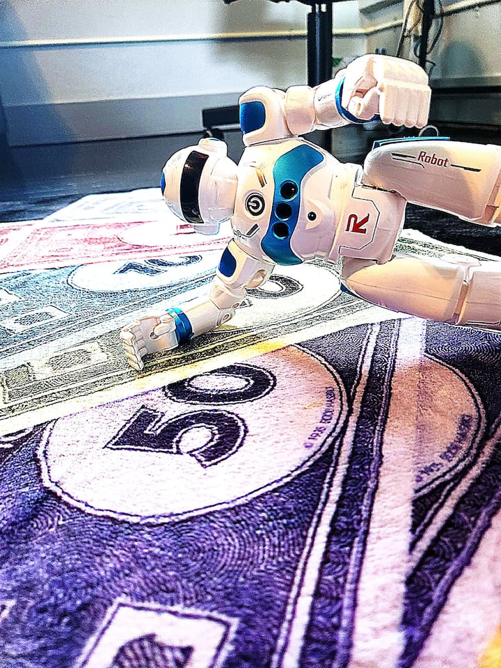 Howie SHOG team inspected the Monopoly rug for your comfort.