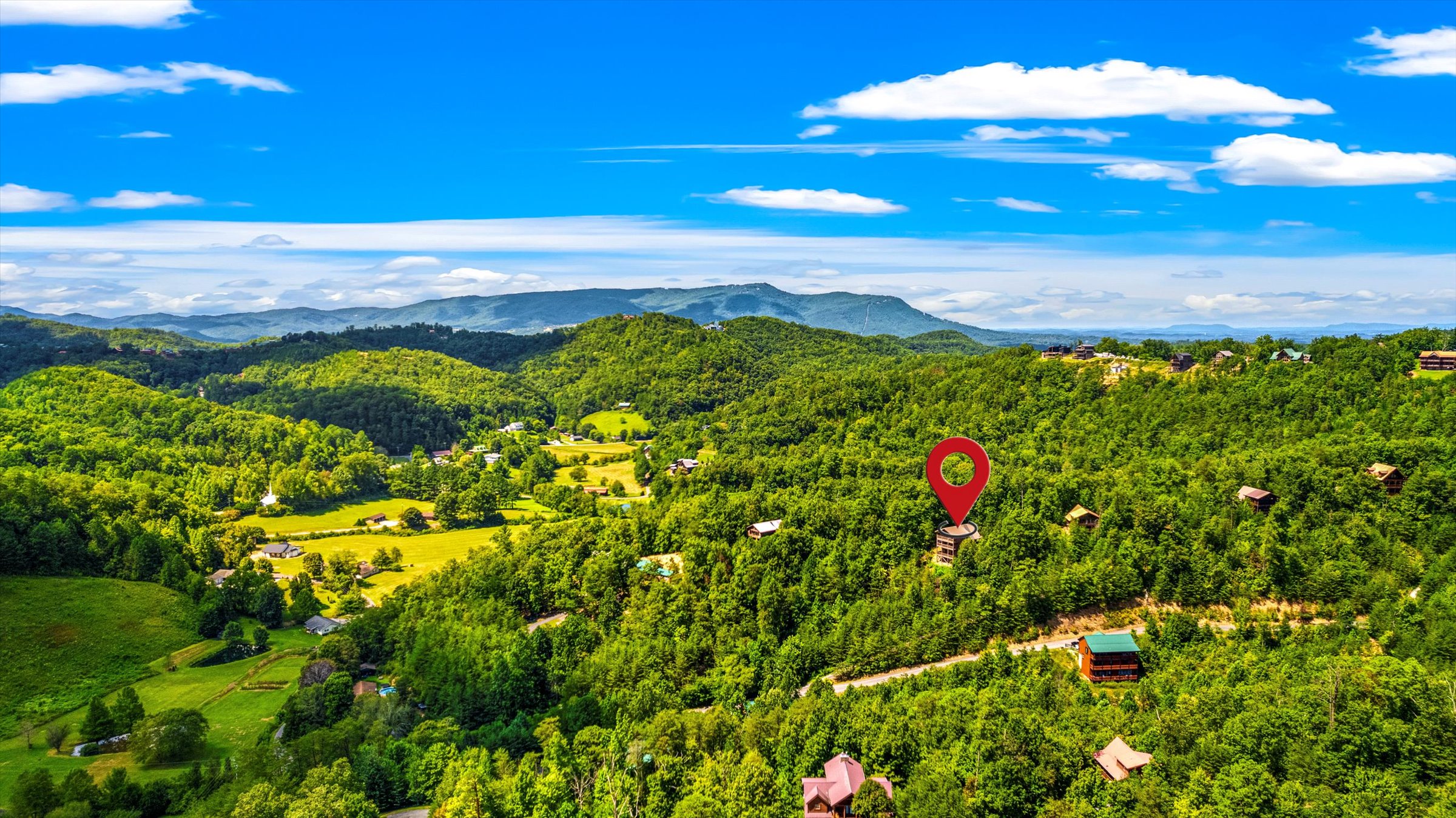 Peaceful Wears Valley setting with mountains, trees, and only 5 miles to Pigeon Forge.