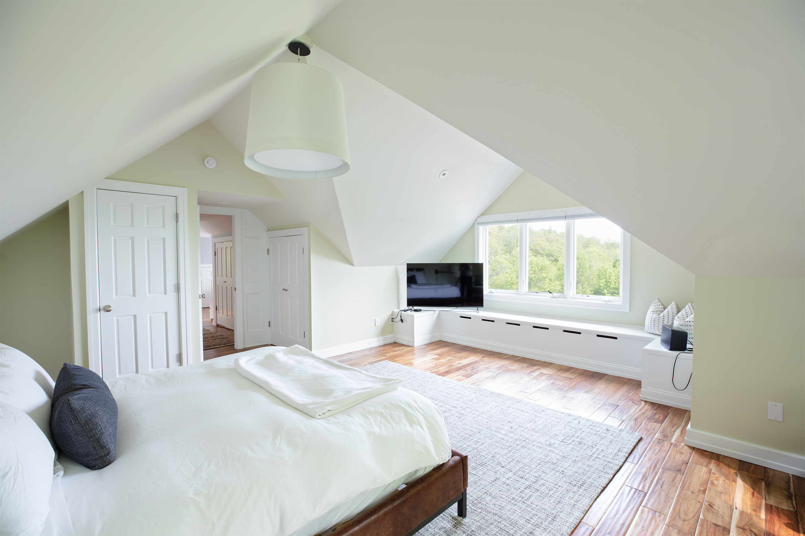 Third floor bedroom