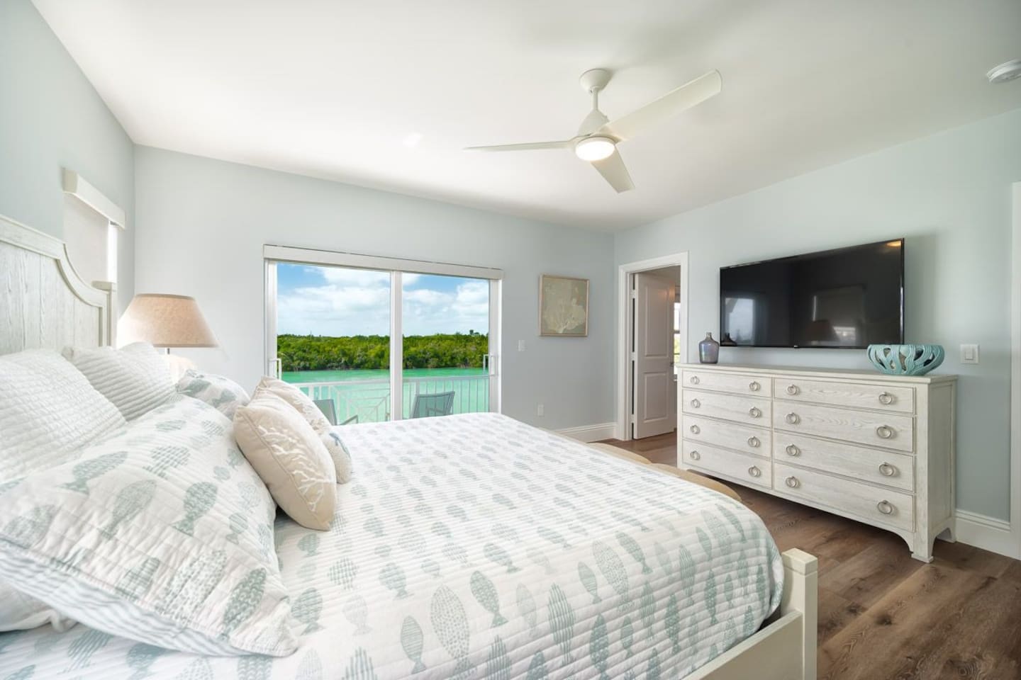 Bedroom 1 - King size bed with en suite bath and access to balcony
