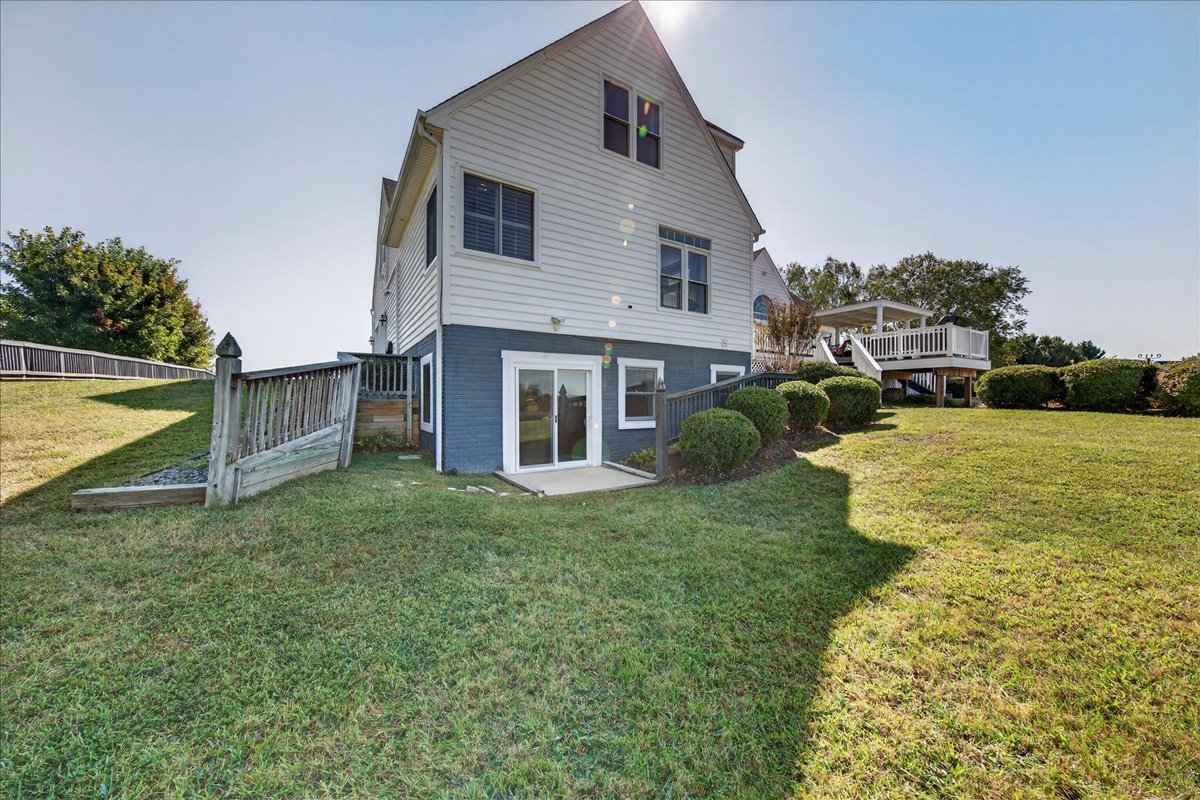 Quick and easy walk-out access to the backyard and lake.