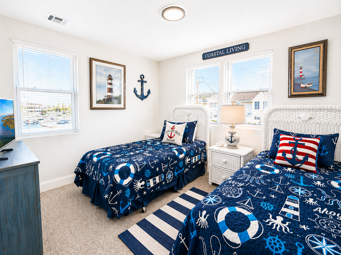 Twin bedroom