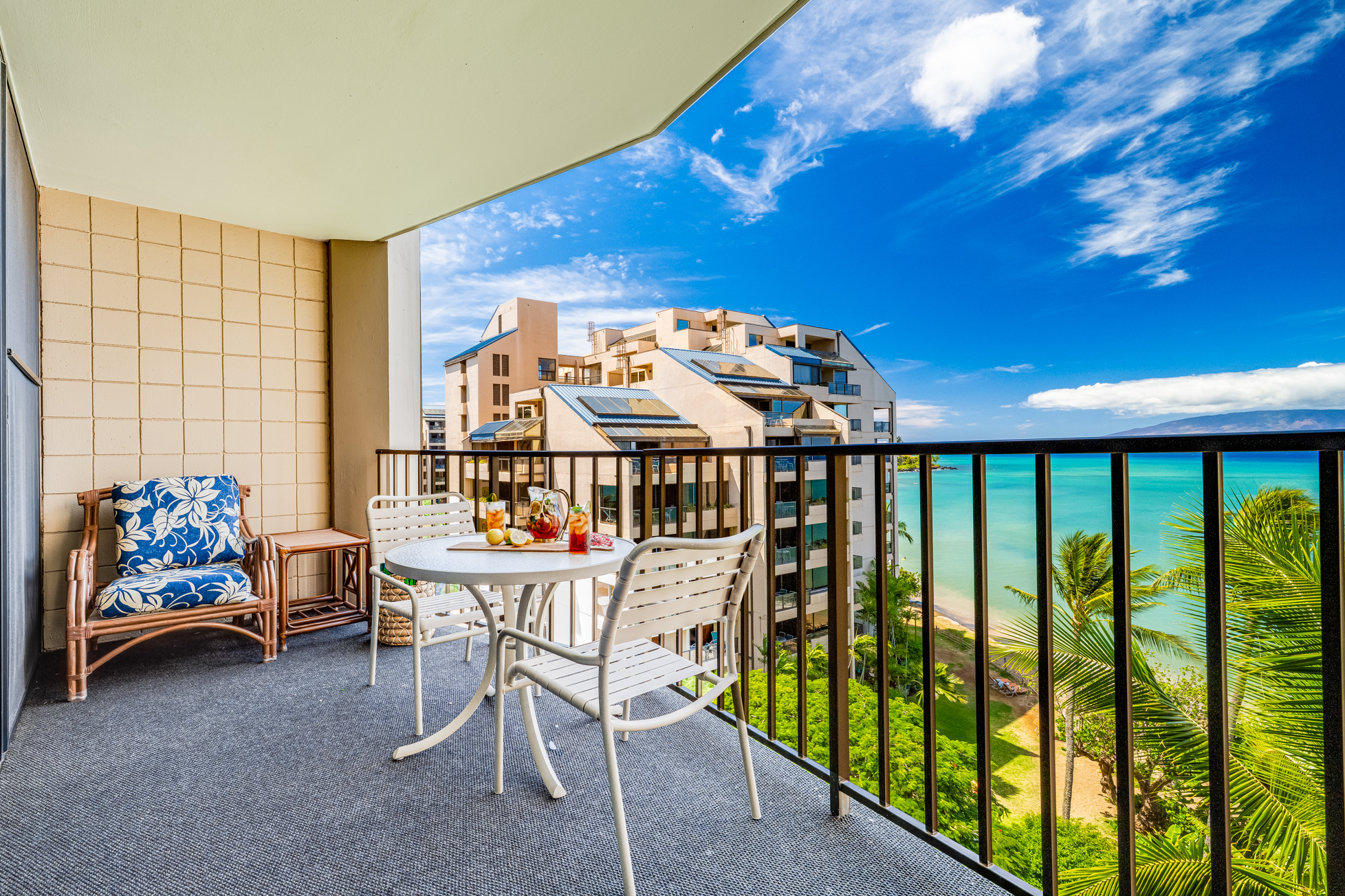 Balcony/Lanai: Oceanview
