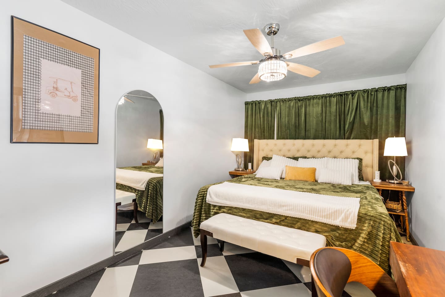 Downstairs king bedroom
