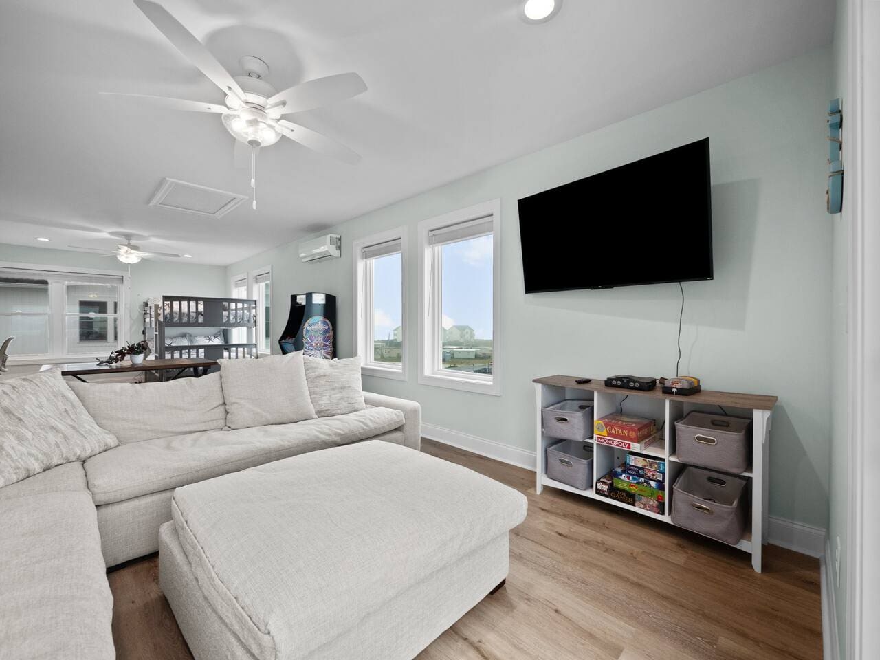 Third floor game room with 55" Roku TV