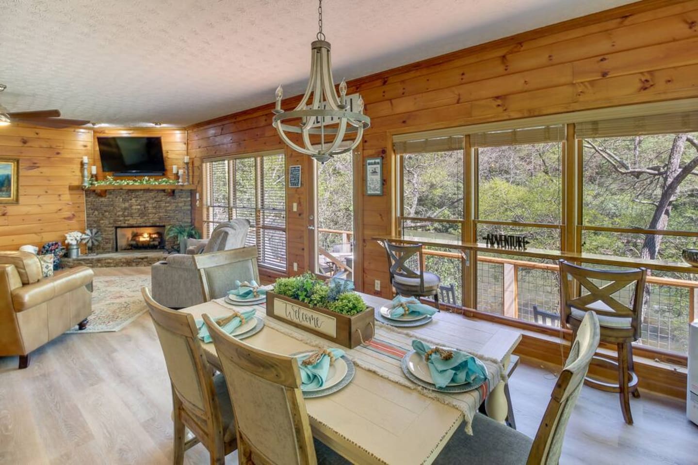 Open Concept Dining Area
