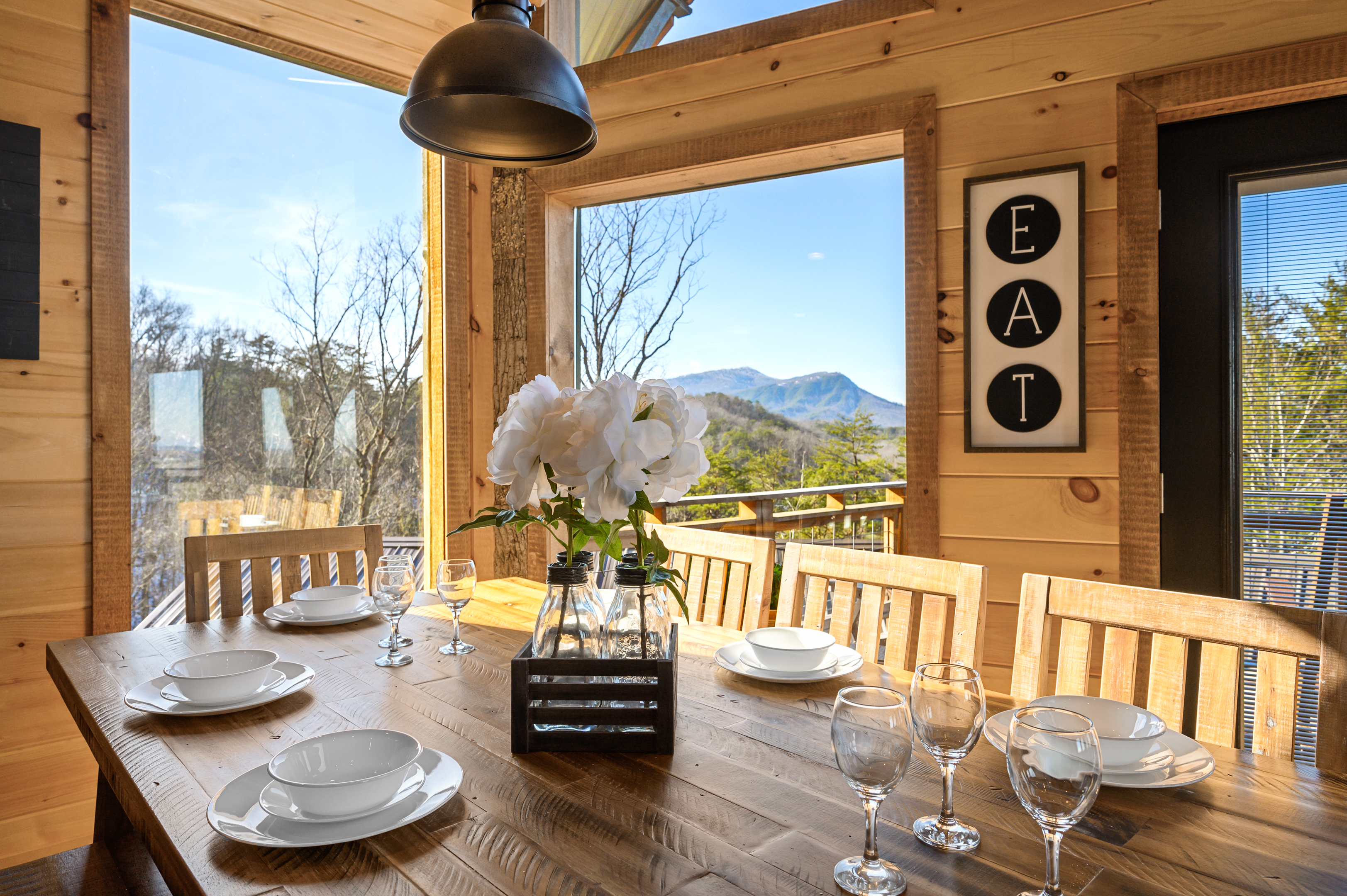 Cypress dining with mountain view