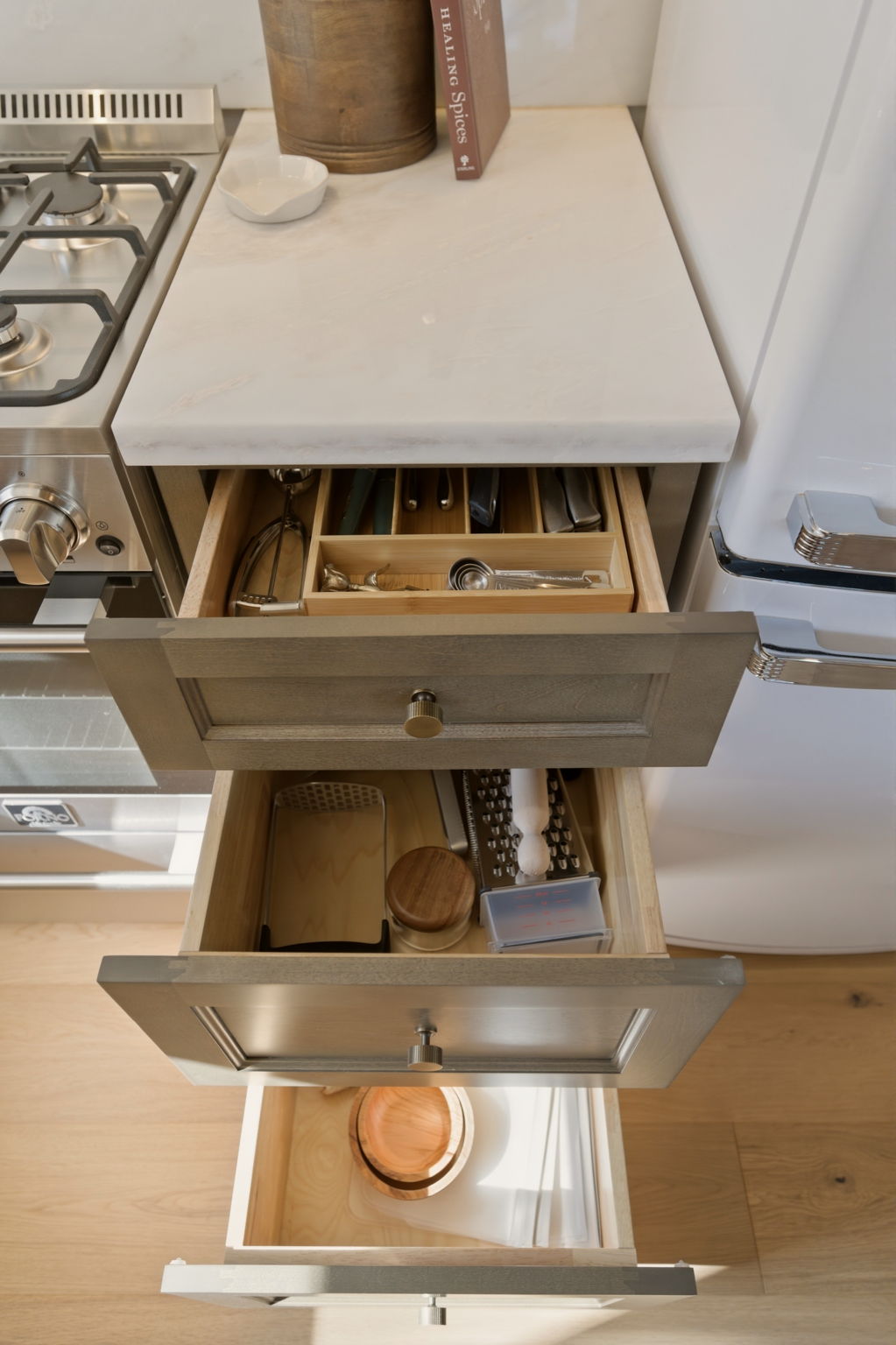 Thoughtfully stocked for people who actually cook. Sharp knives, real utensils, measuring tools, prep essentials, and the little things so often missing in vacation rentals.