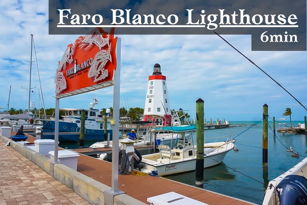 The Faro Blanco Lighthouse is a popular landmark.