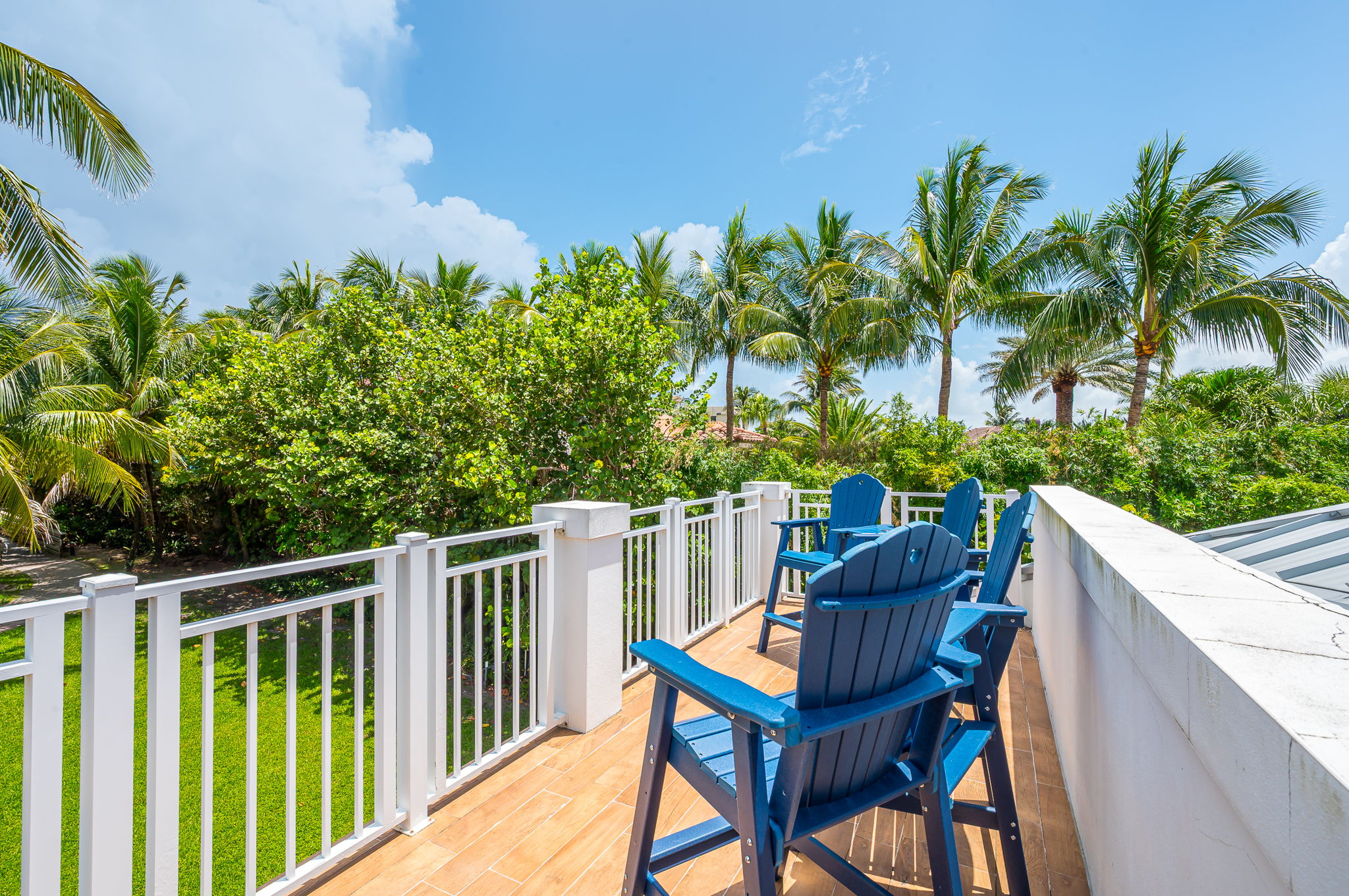 Private Rooftop Balcony- Adirondack seating, BBQ Grill and Ocean Views