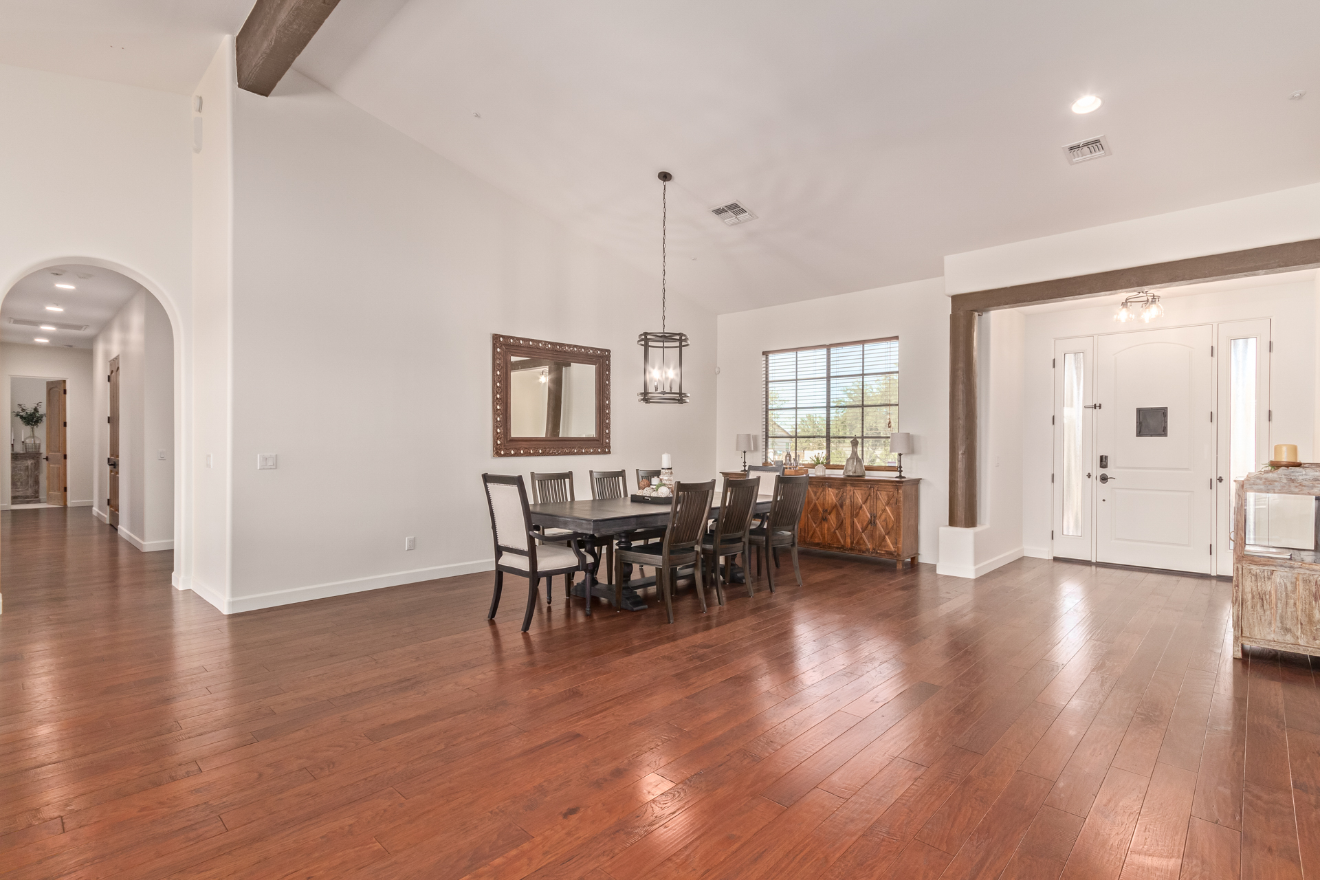 dining table w/ seating for 8