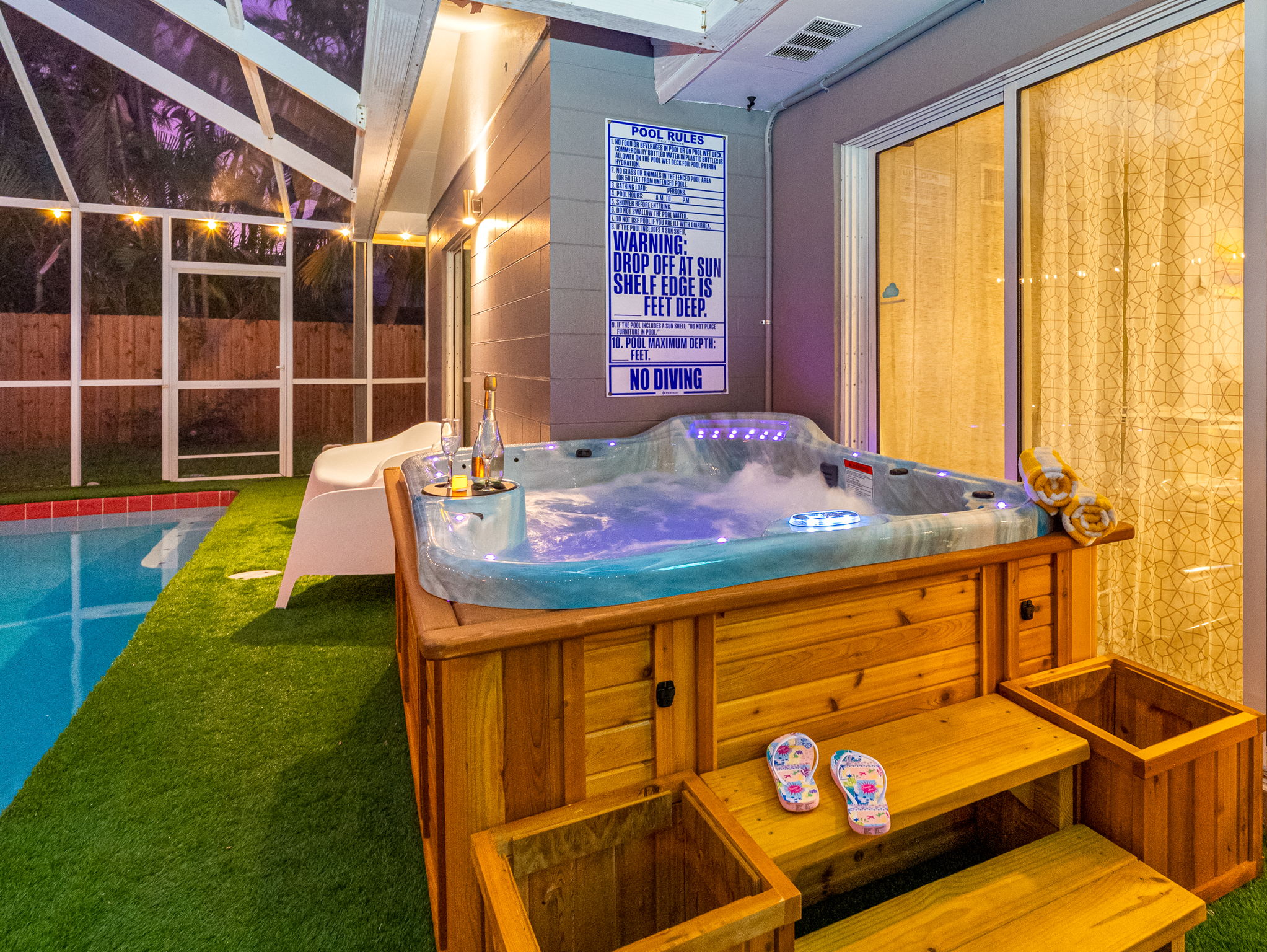 Everything is prepped for your perfect soak—fluffy towels, clean water, and bubbling jets just waiting to welcome you.