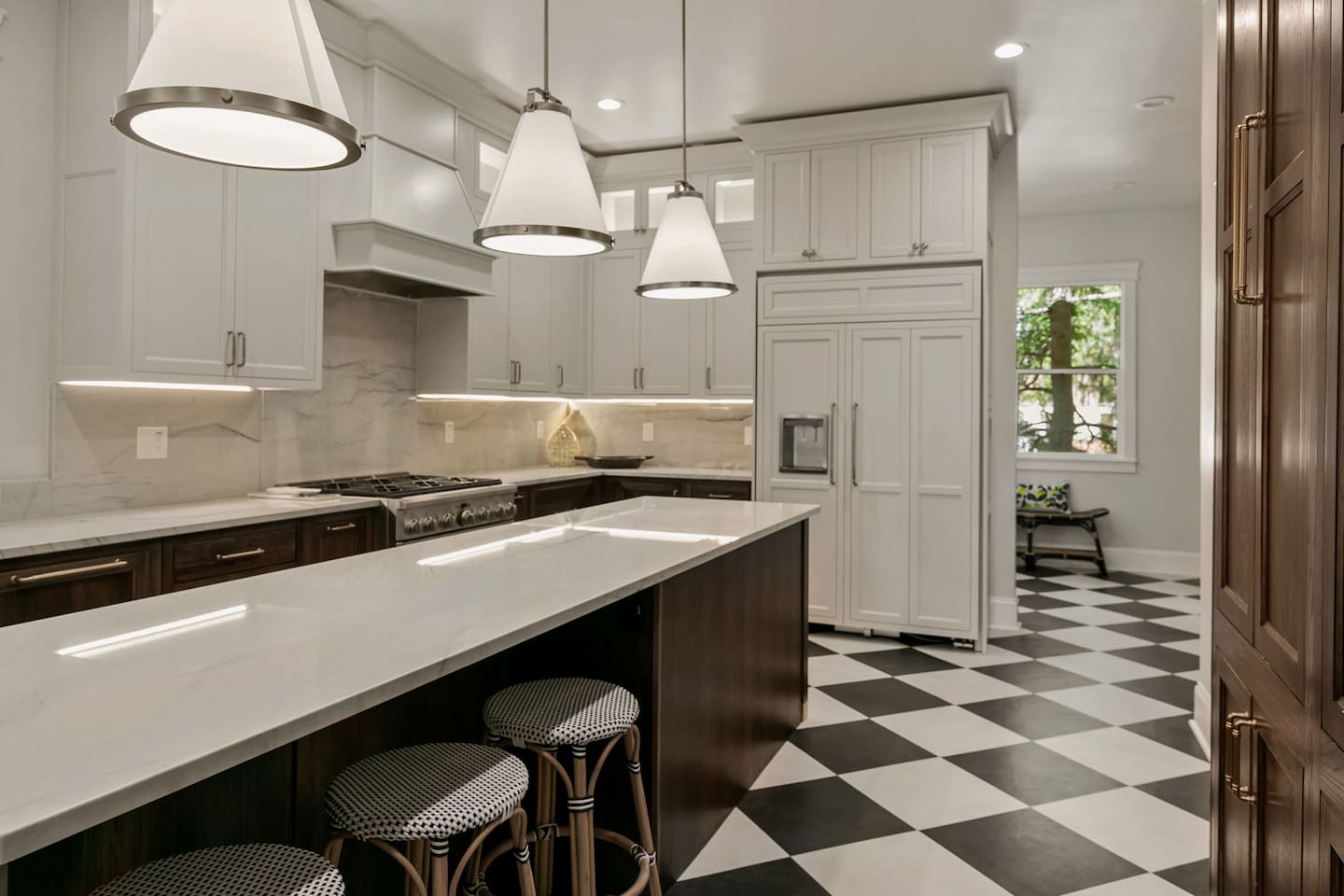 We have everything you might need for gourmet cooking with plenty of space.  2 ovens, 2 microwaves, huge fridge, 2 dishwashers, 2 washers, 2 dryers.