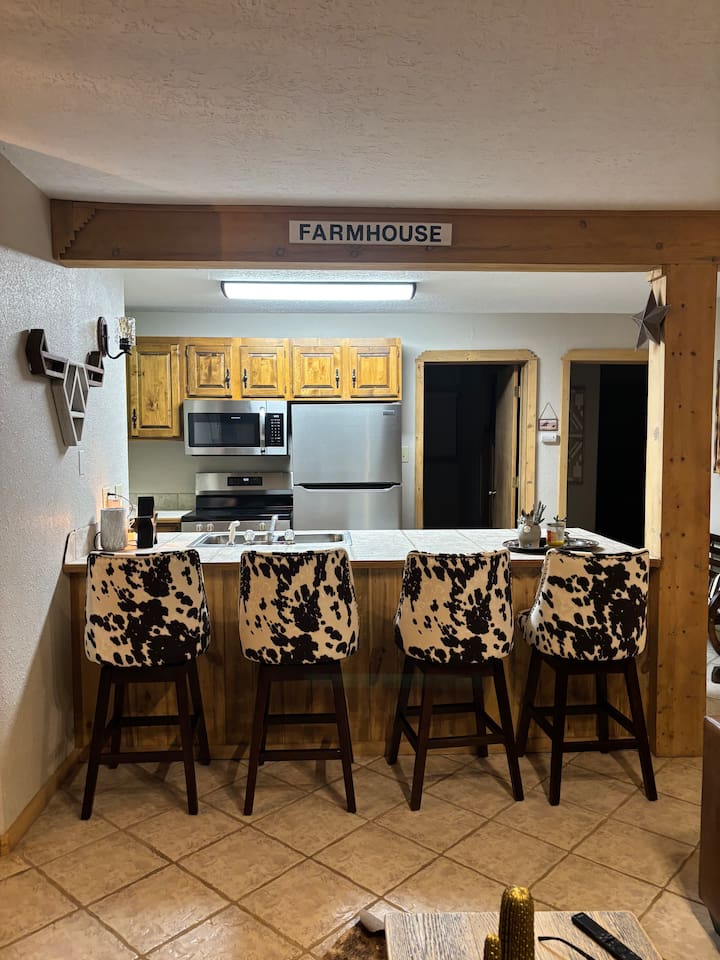 4 counter top bar stools