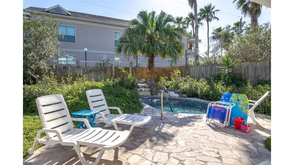 Indulge in sun-soaked lounging by your private pool—perfect for reading, unwinding, and enjoying a refreshing drink!