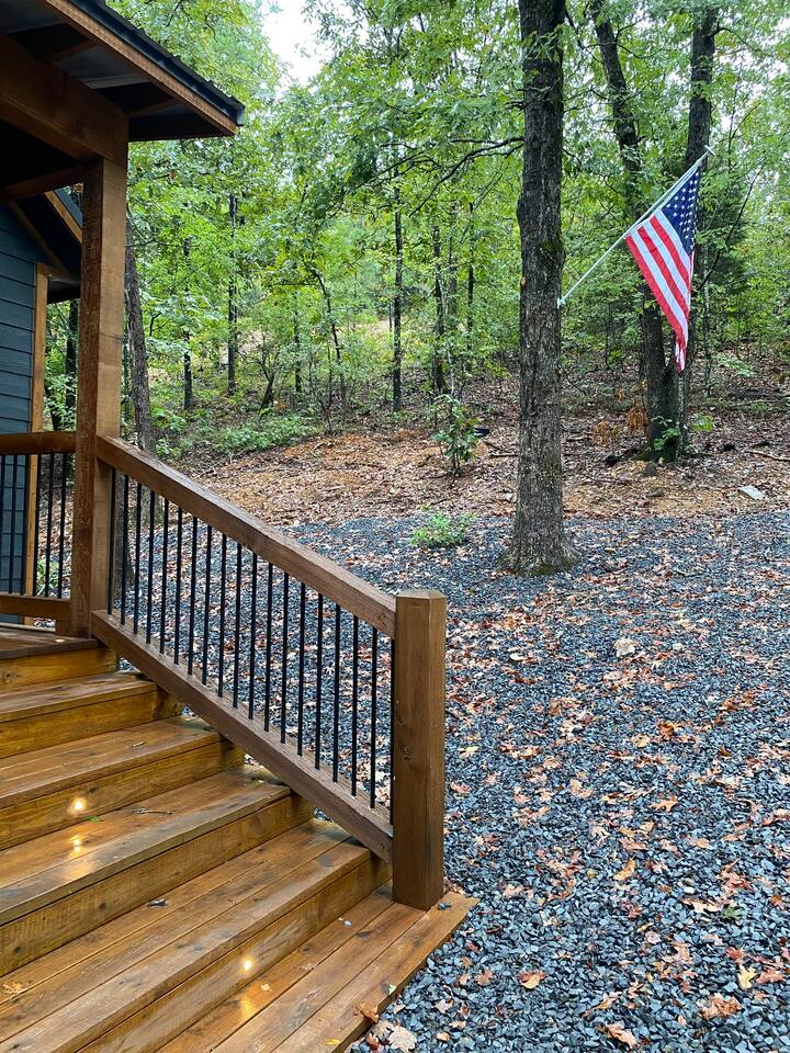 God bless the USA! We are grateful to all who serve this great nation!