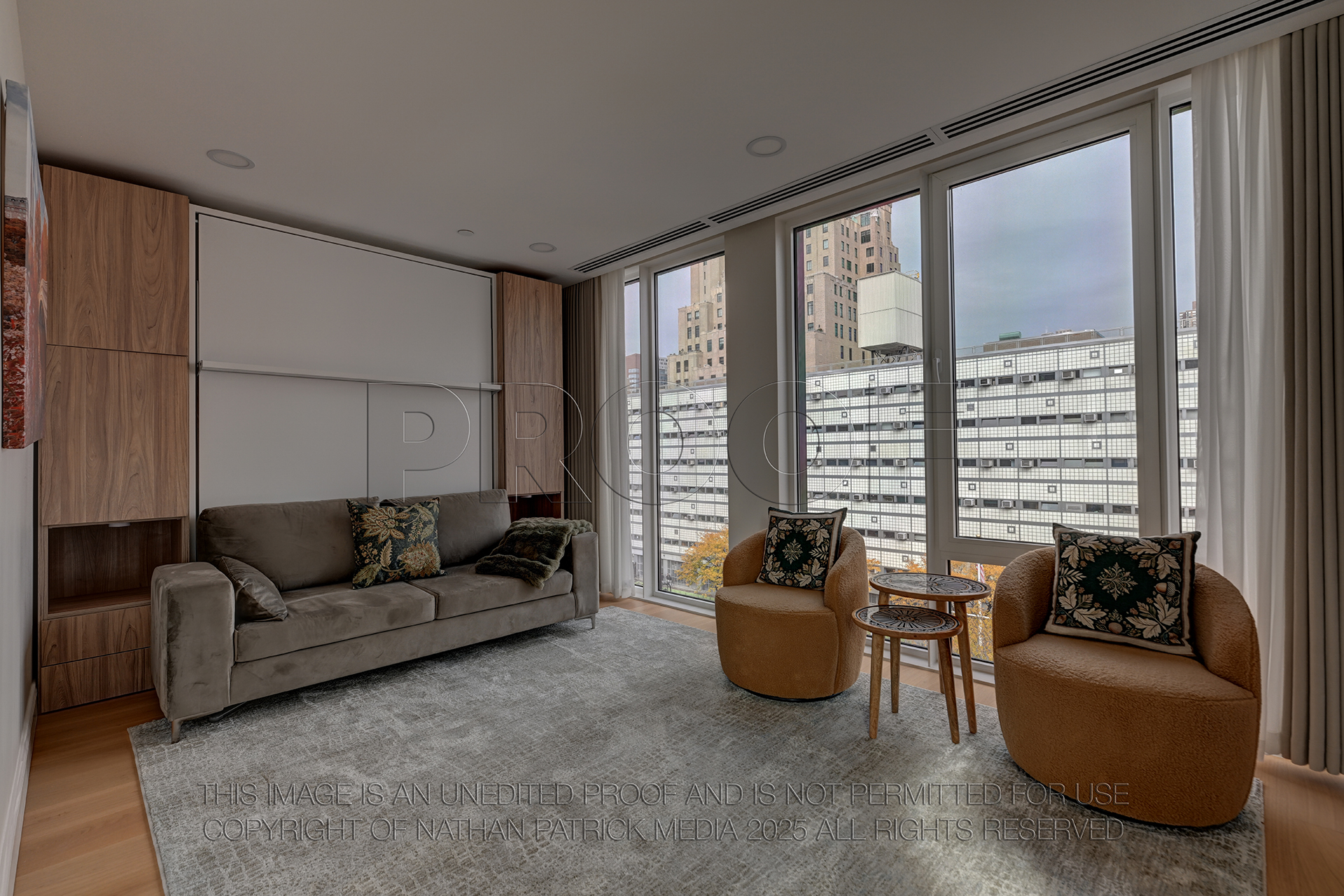 7th Floor living area