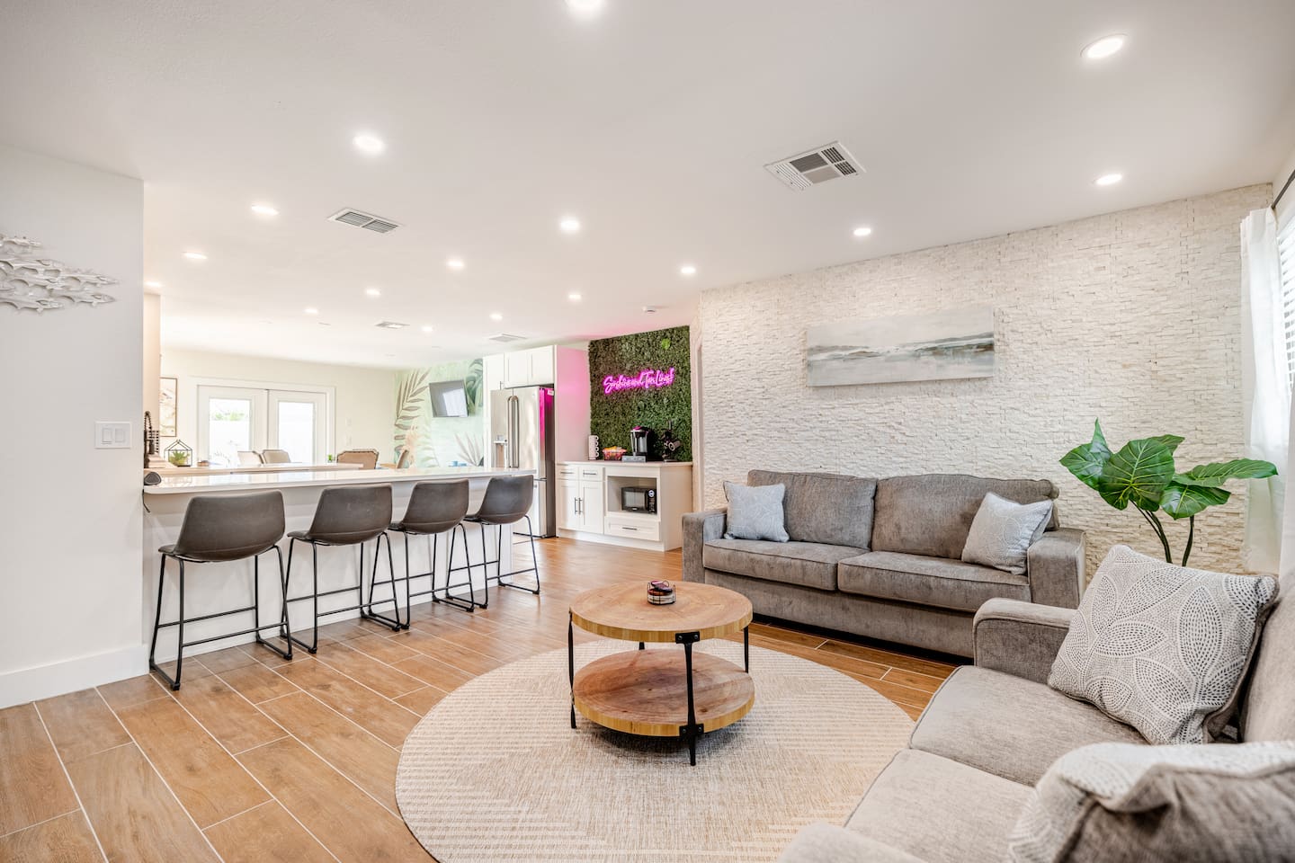 Living room with pull-out sofa and love seat