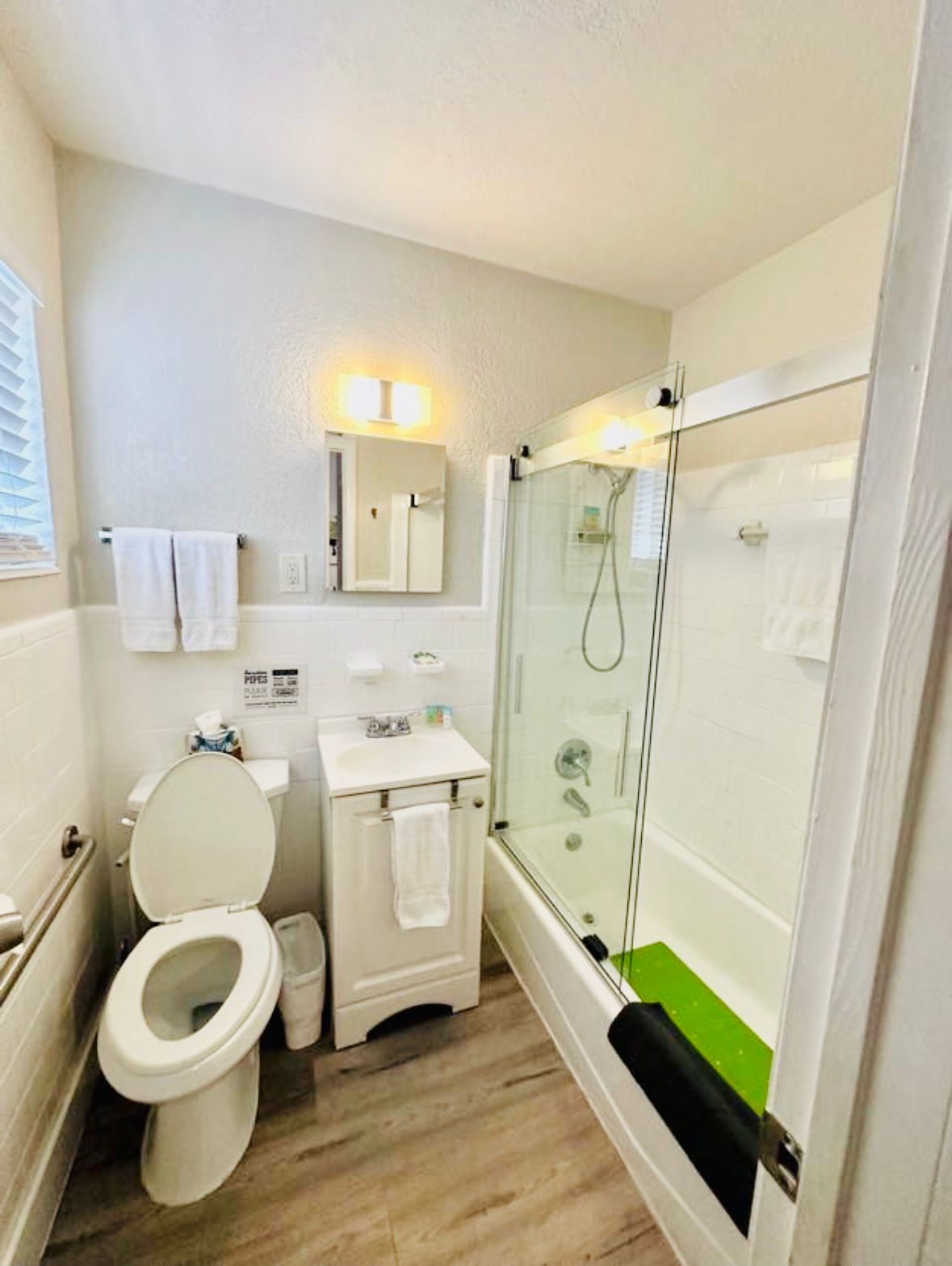 Bathroom with tub/shower combo.