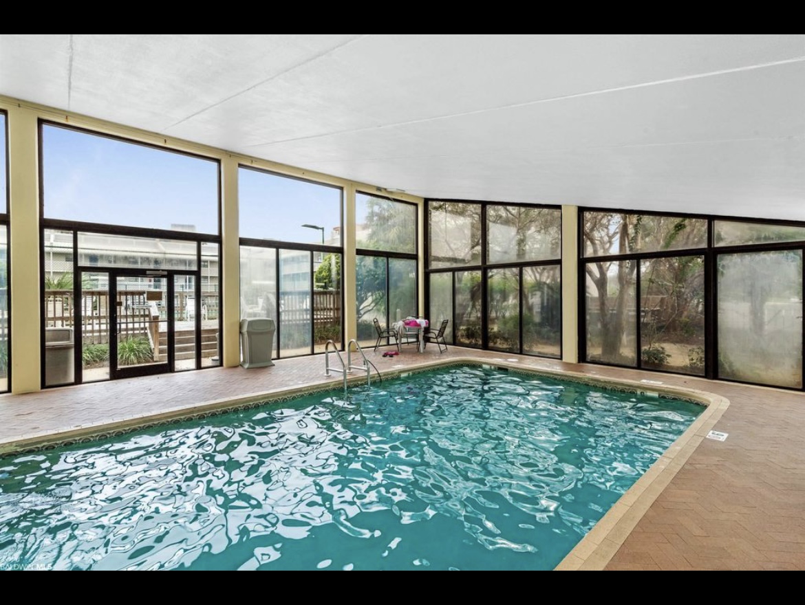 Indoor heated Pool