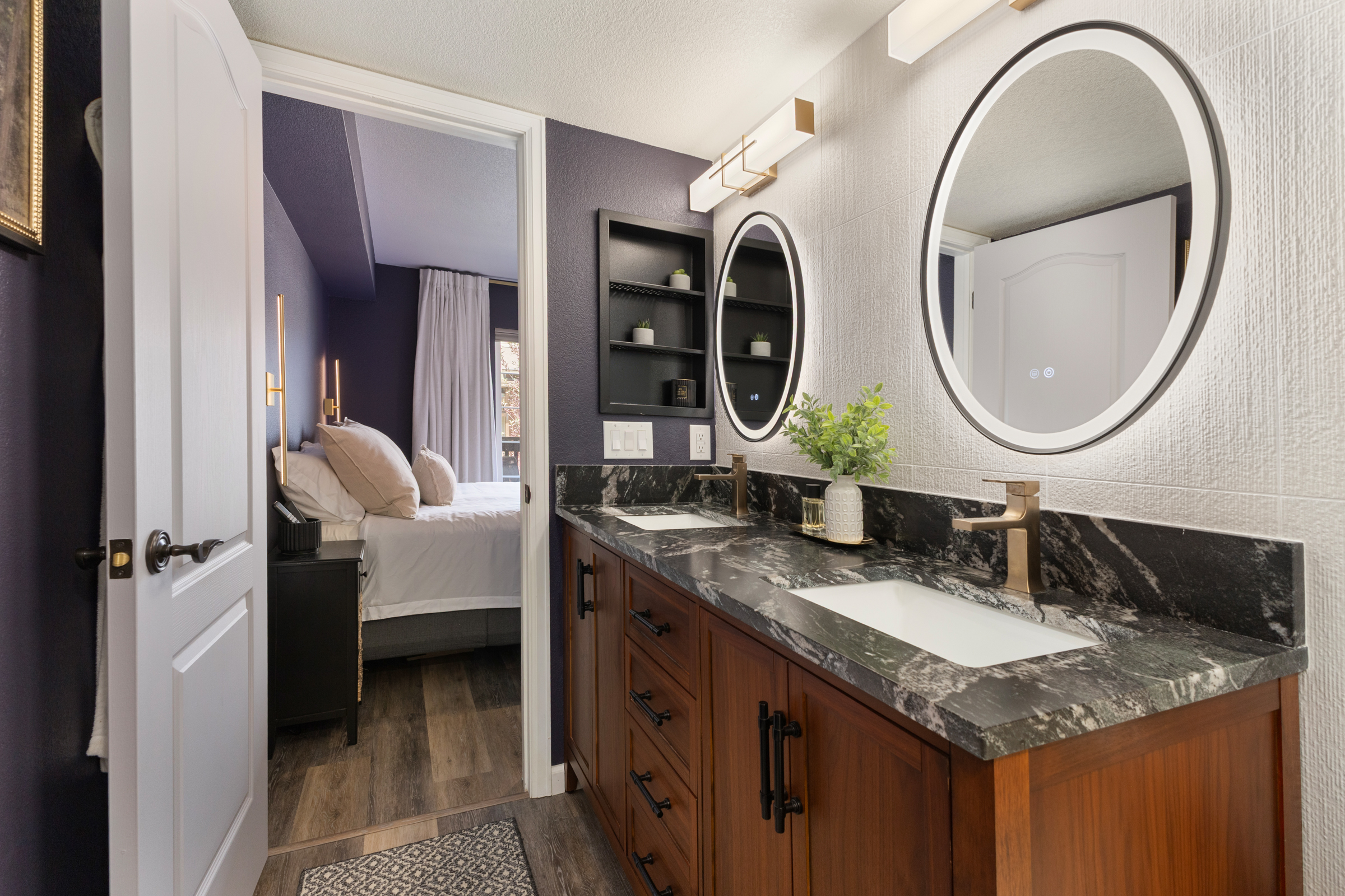 Ensuite Bathroom 1 