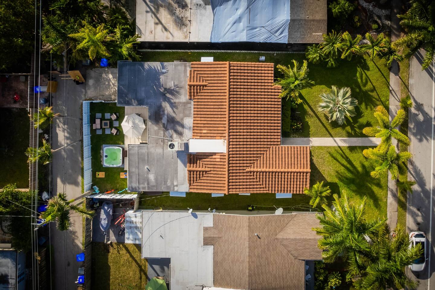 Just a 5 minute walk to Hollywood Beach Boardwalk is this lovely Bungalow tucked in a safe family-friendly neighborhood. With 3 spacious bedrooms & 2 baths.