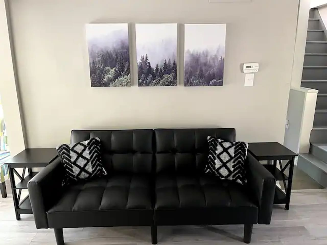 Living Room / Lounge