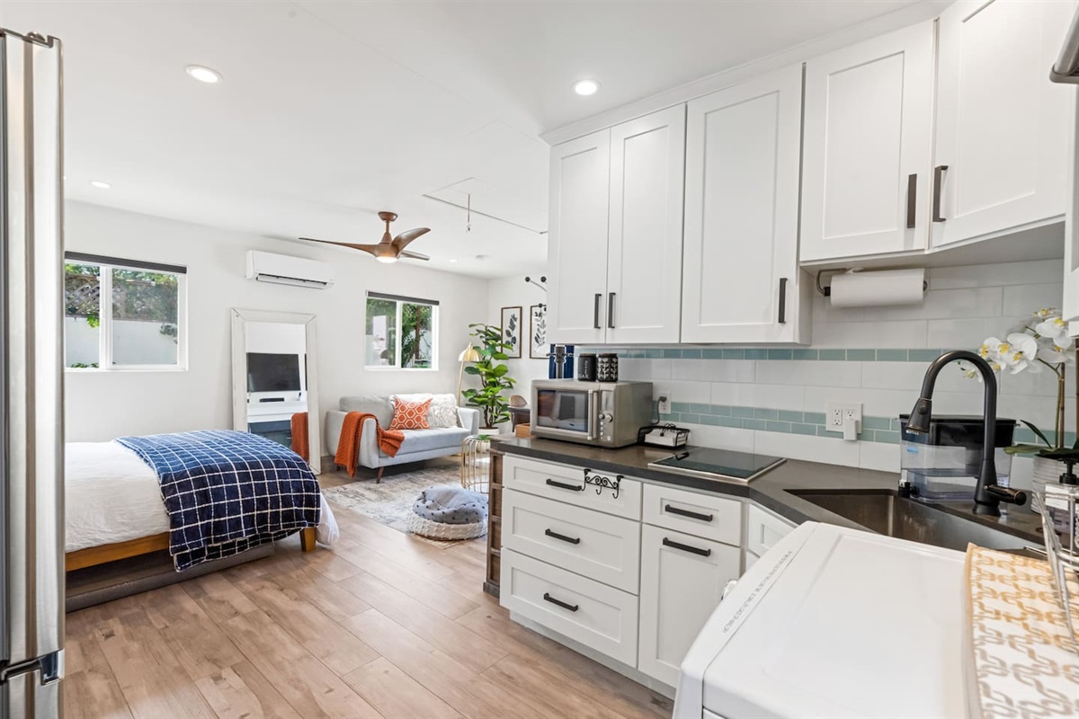 Your view of the space from the kitchen.
