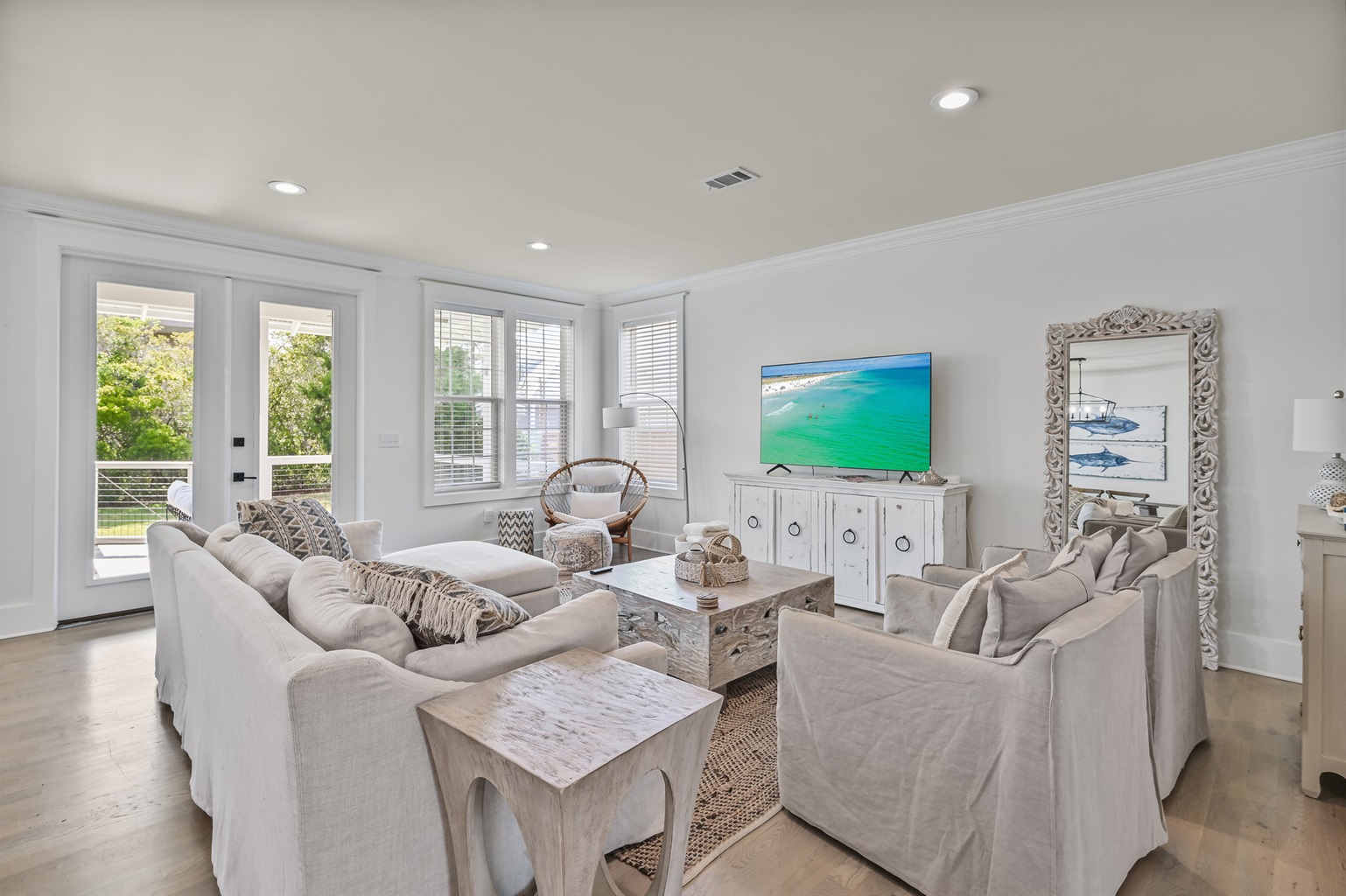 Beautiful and Airy Living Room