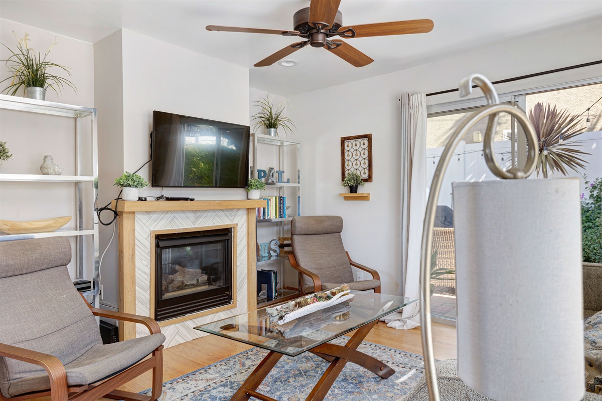 The Living Room has a Gas Fireplace Heater.  TV comes with Cable tv and a Roku.