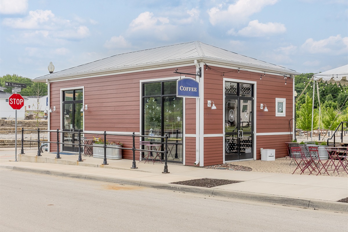 Grab a coffee, tea, or light bite at the neighborhood coffee shop, conveniently located within walking distance and perfect for a morning start or afternoon break.