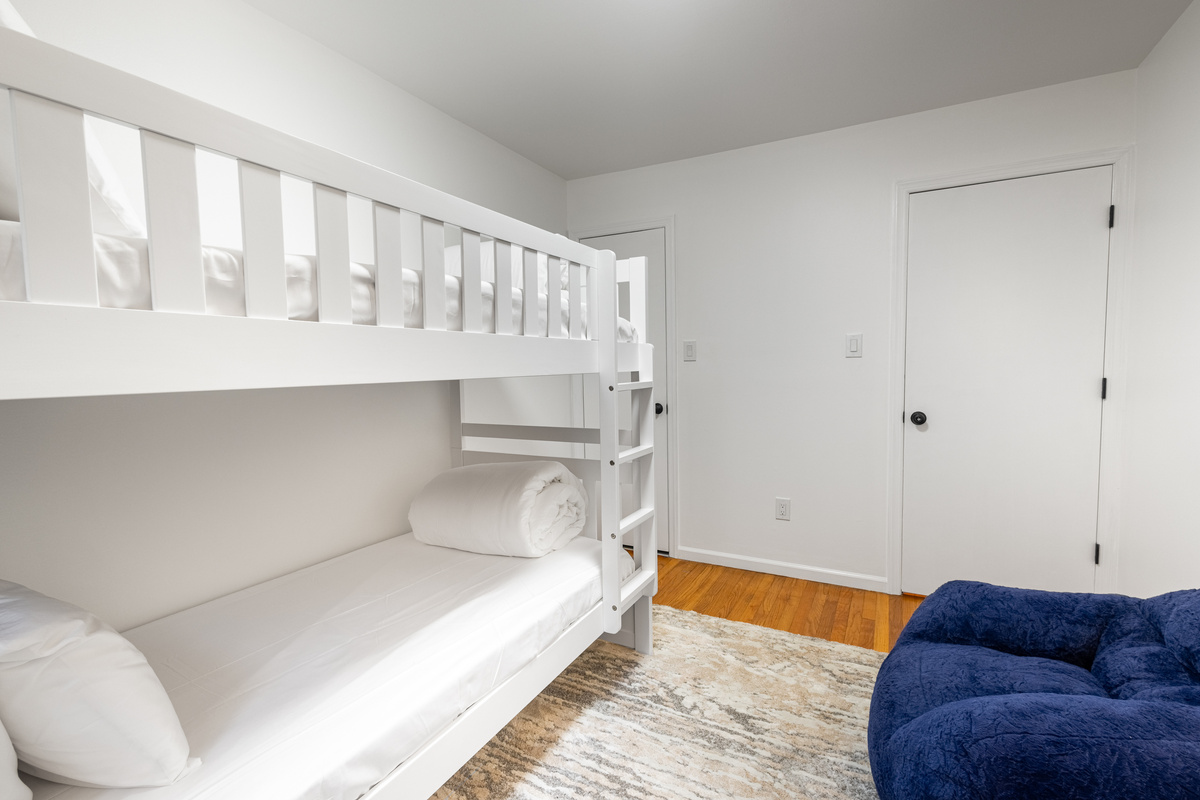 Bedroom 2 with Bunk Bed 