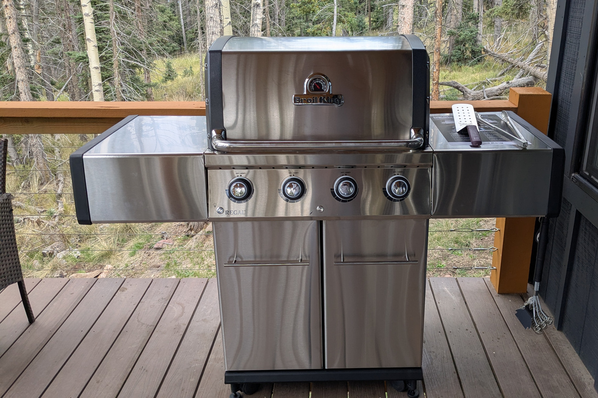 Quality grill, installed Oct 2026