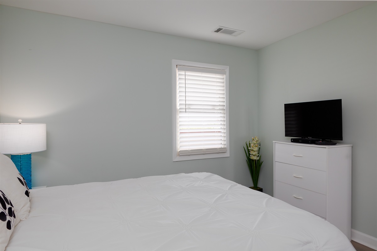 Smart TV in room for entertaining