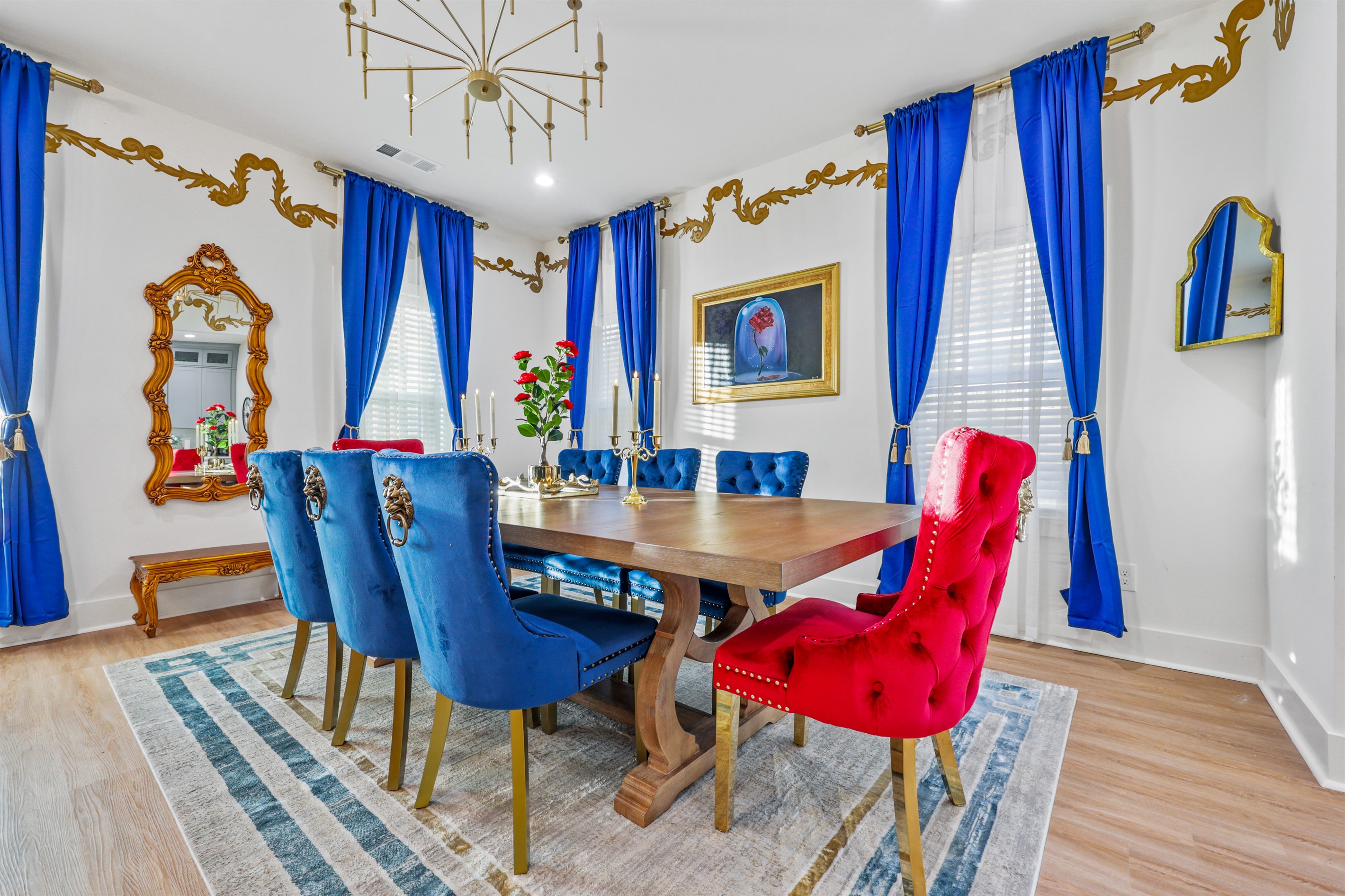 Once Upon A Gem | Disney-inspired 6br | Hot Tub, Game Room, Sleeps 14 - Atlanta, GA