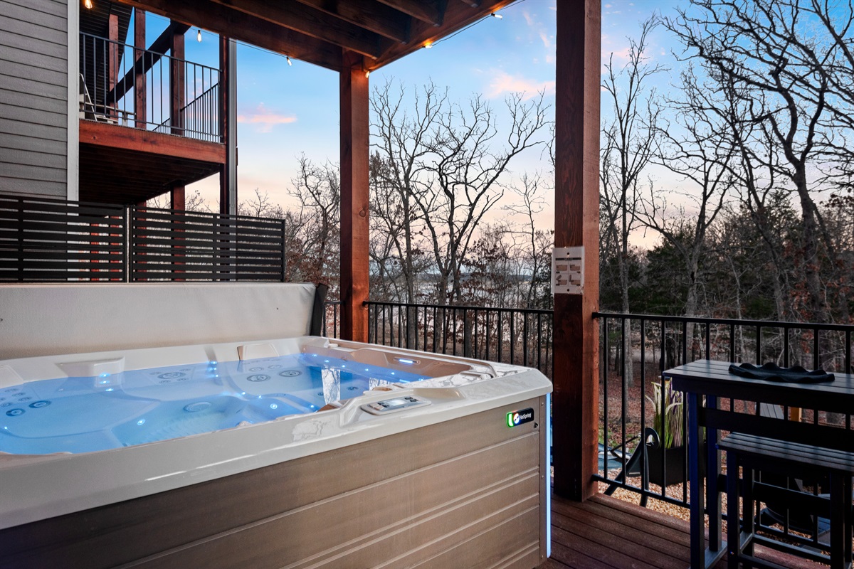 Soak in the hot tub after a long day on Table Rock Lake