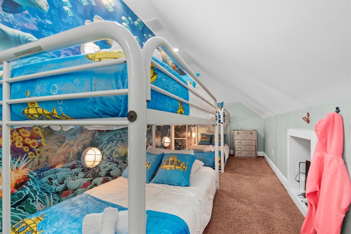 006ea13e857741e68a52e885bb67b327 Large | Beachhouse | Texas | TX | Vacation Homes | Galveston | Crystal Beach | Kokomo | Breezy Days | Beachfront Elegance | Sunrise Serenity | Southern Sands Property Management, LLC