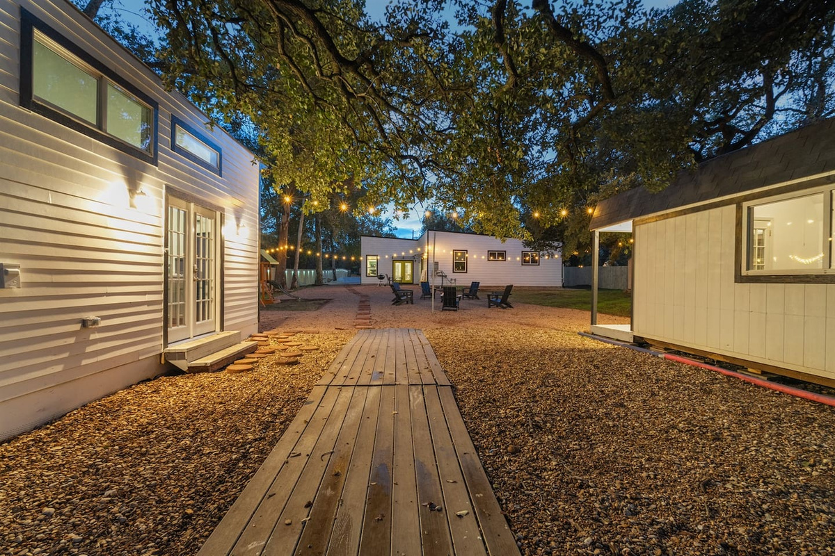Experience Comfort & Charm Around the Fire 