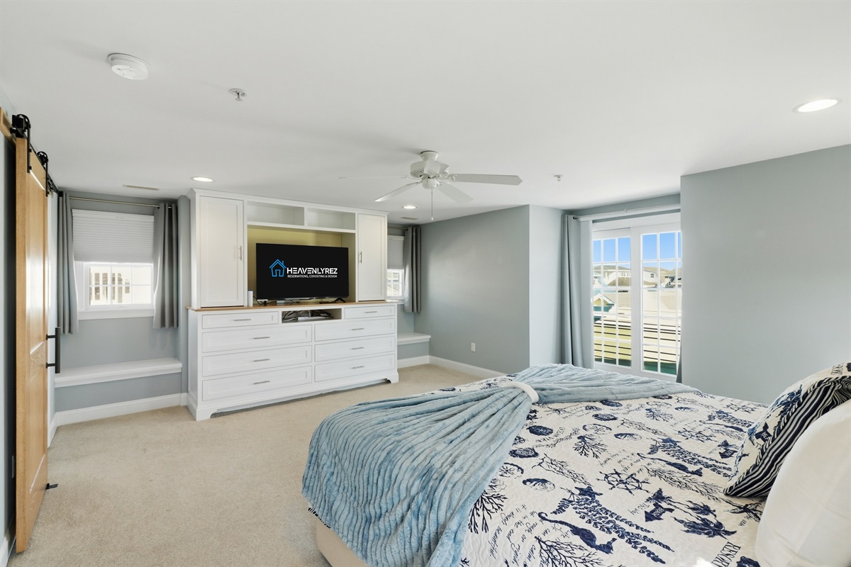 Comfortable king-sized bed and modern ensuite