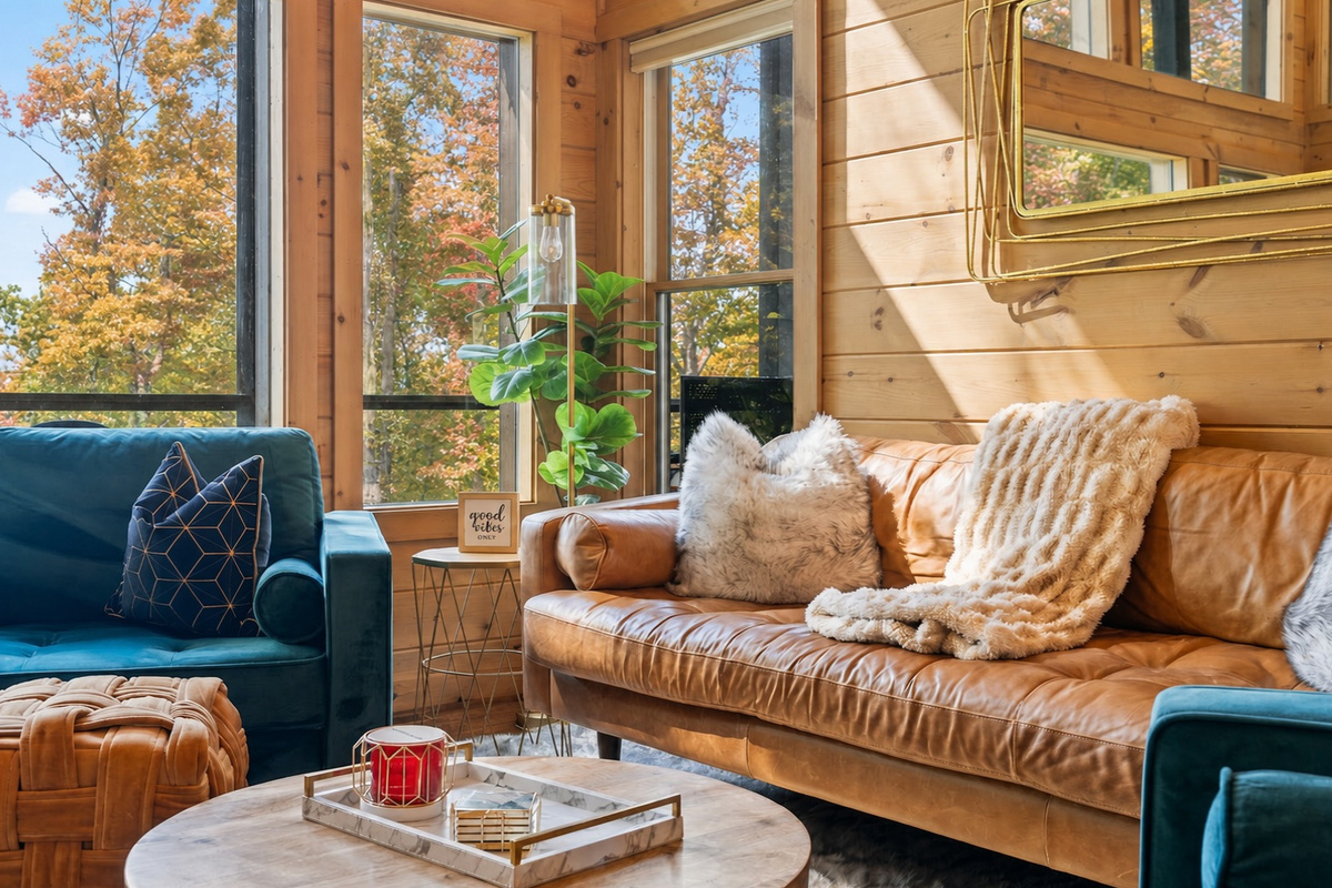 Vibrant décor and cozy furnishings create a modern cabin dream.