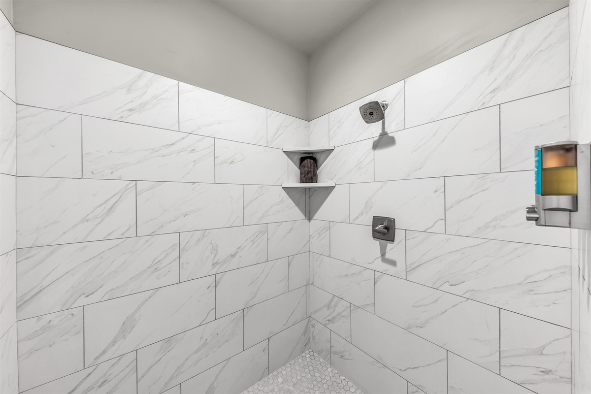 Spa-style tiled shower