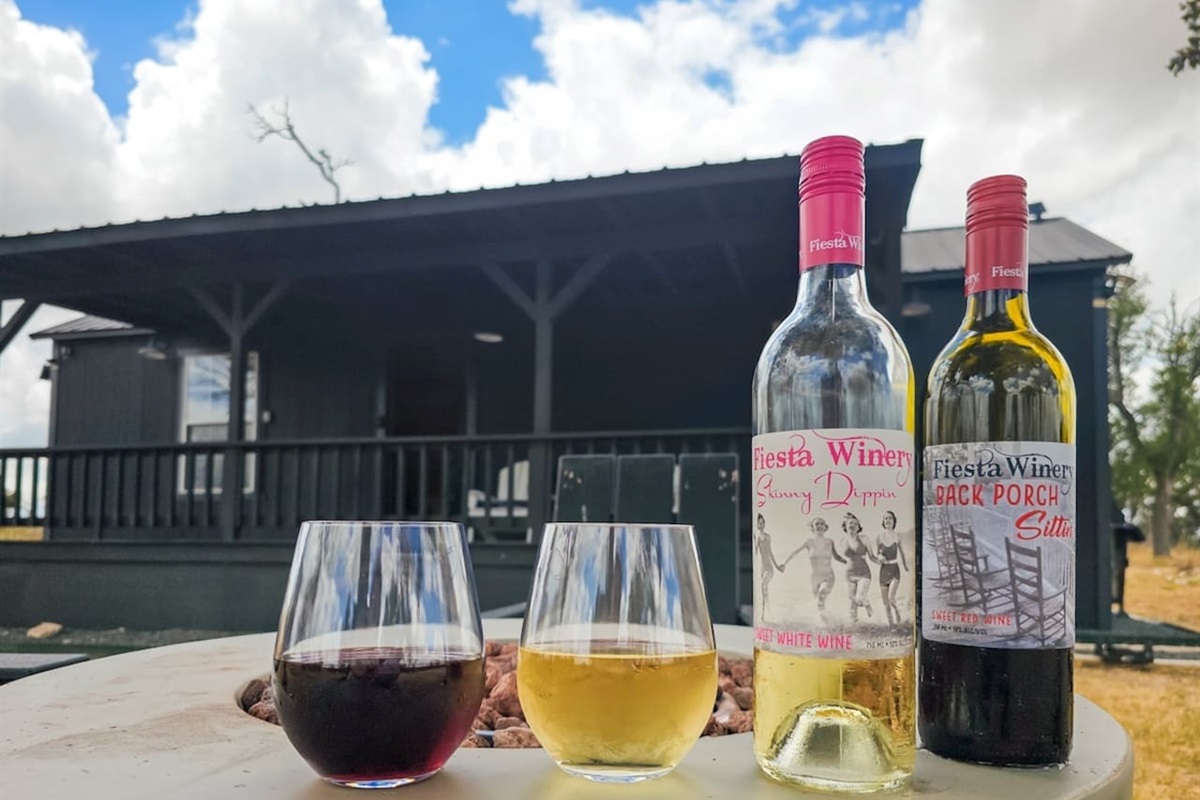 Sip on local wines and savor the flavors of the Hill Country in this peaceful outdoor setting.