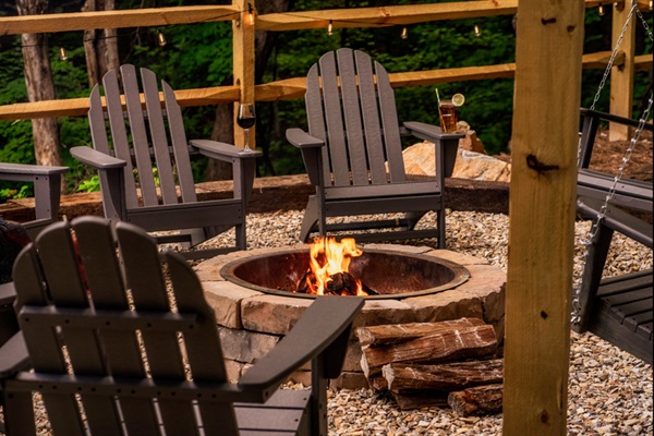 Evenings made better—cozy up by the firepit with friends and family.