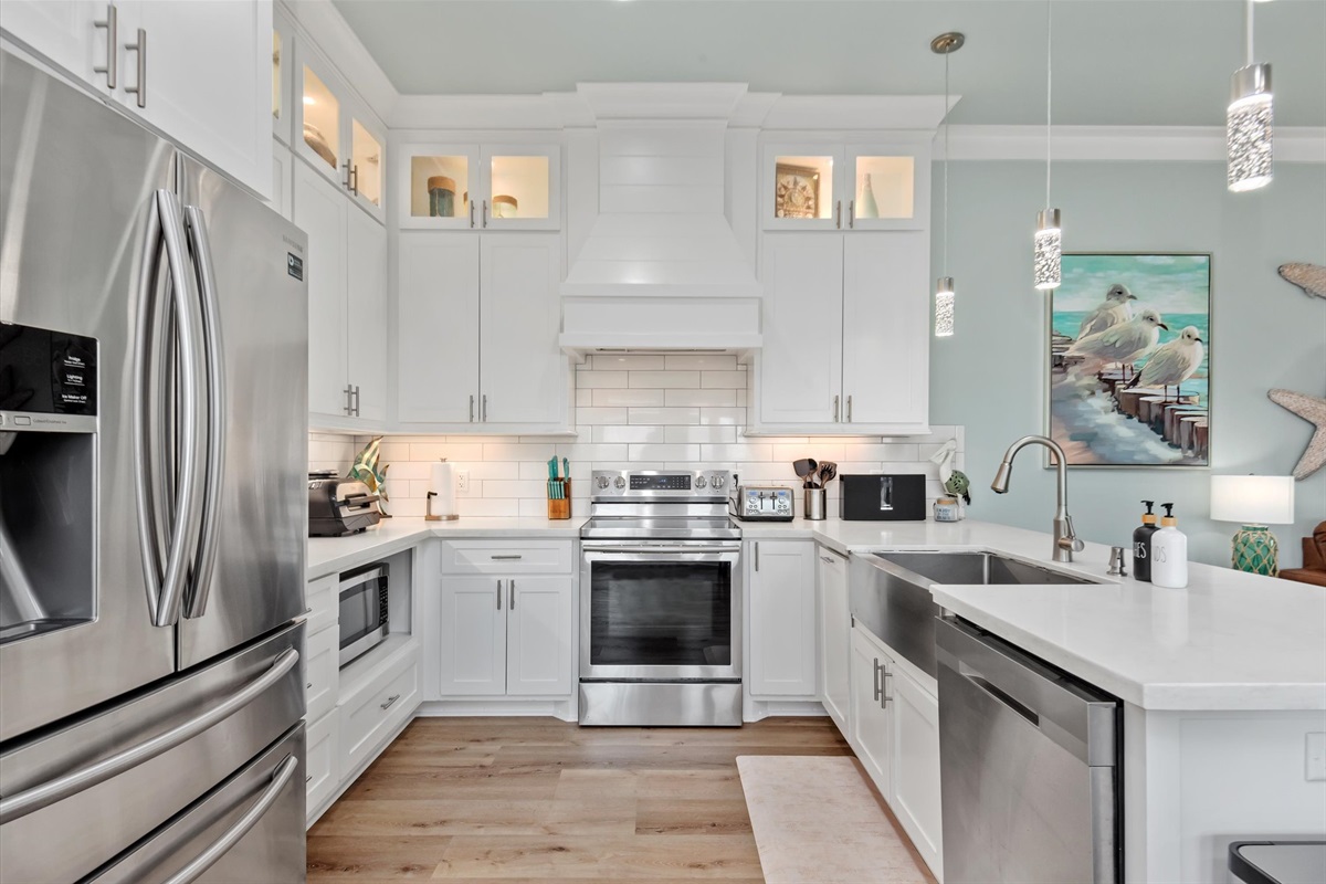 00ff25be2d81426482c65619abdca305 Large | Beachhouse | Texas | TX | Vacation Homes | Galveston | Crystal Beach | Kokomo | Breezy Days | Beachfront Elegance | Sunrise Serenity | Southern Sands Property Management, LLC
