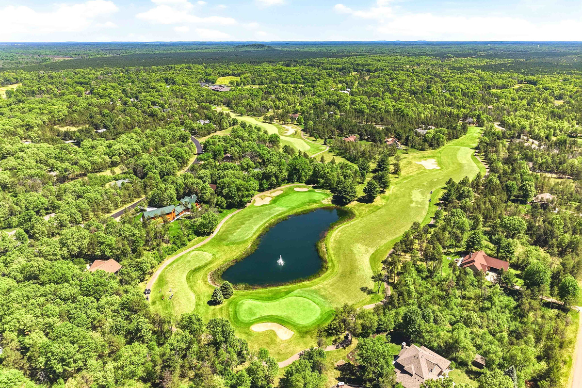 Hidden on the 17th Hole — photo 3