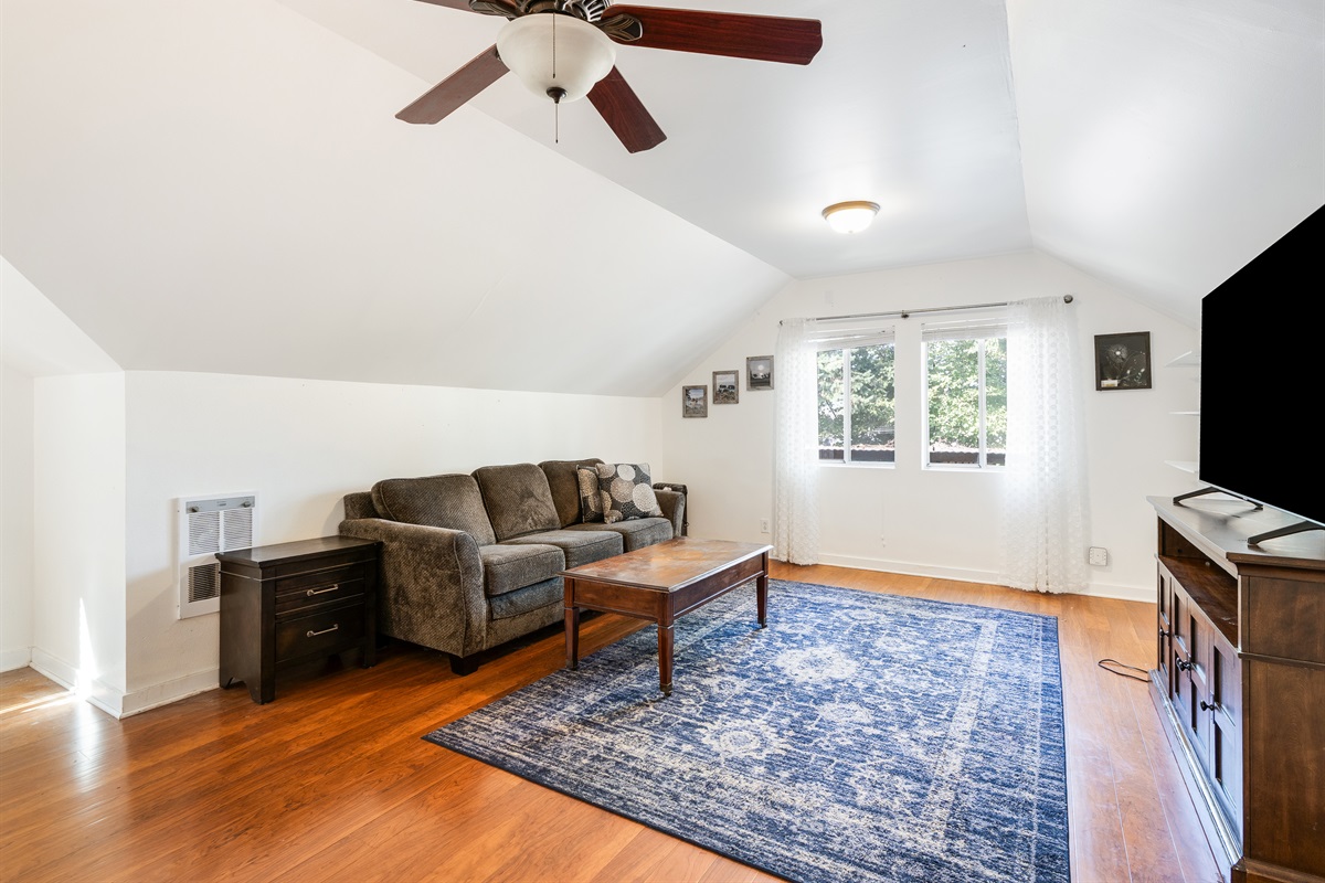 Natural Light Floods the Living Room